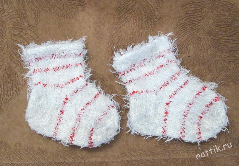 белые носки спицами для ребенка