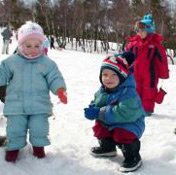 Зимние игры детям от 1 года