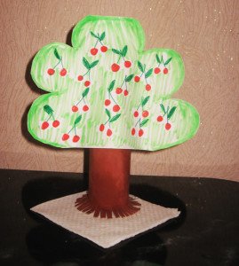 Поделка дерево из рулончиков от туалетной бумаги