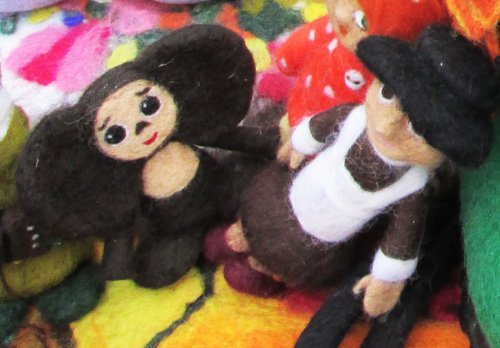 cheburashka_SHapoklak_valanie_sherst