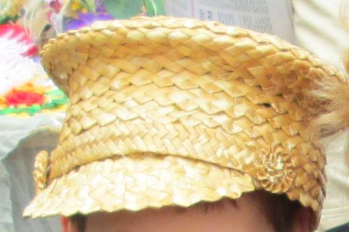 shapka_iz_solomi