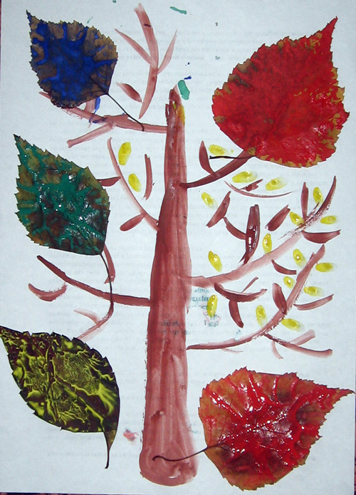 дерево нарисованное листьями